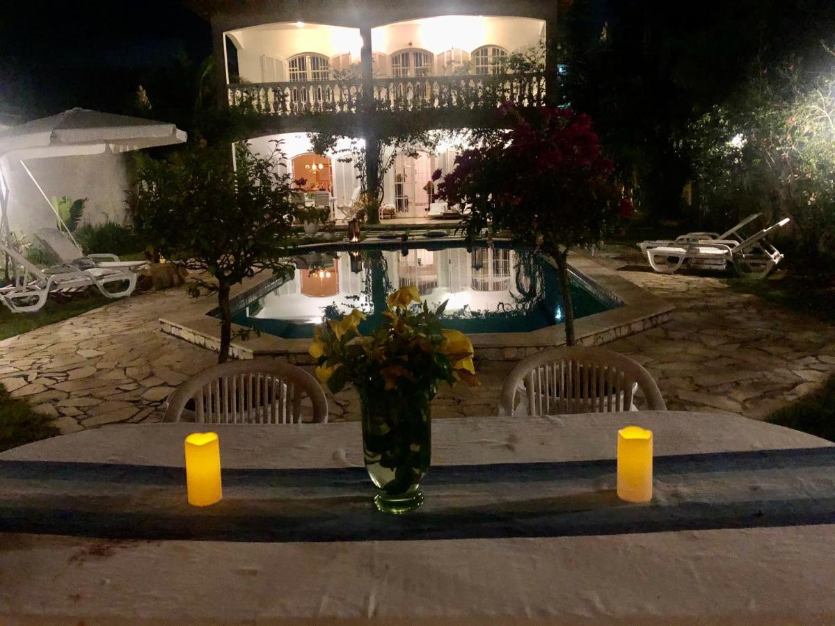 Villa Saint Tropez Cabo Frio Exteriör bild
