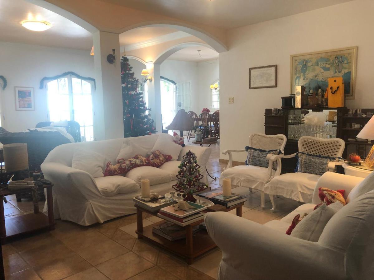 Villa Saint Tropez Cabo Frio Exteriör bild